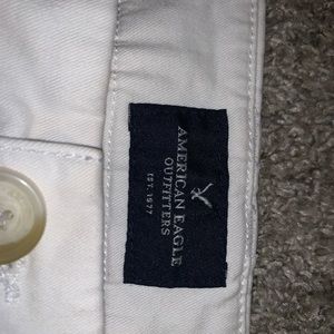 American eagle white shorts